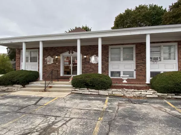 Hales Corners, WI 53130,5665 S 108th STREET