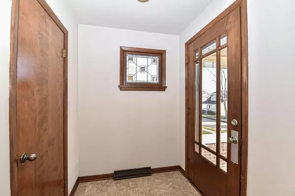 Burlington, WI 53105,425 Herman St