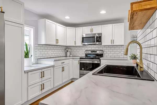 Glenbeulah, WI 53023,138 W Main STREET