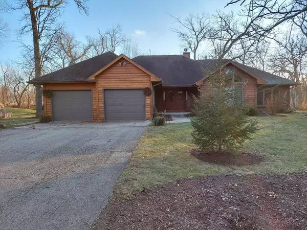 7136 E Foxhollow ROAD, Clinton, WI 53525