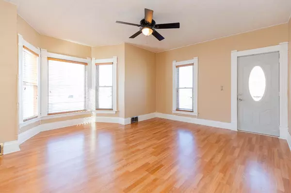 West Salem, WI 54669,205 Jefferson St E