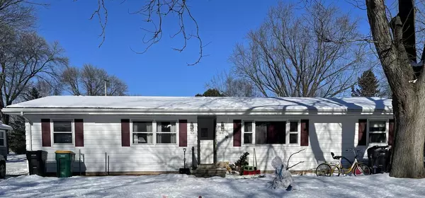 416 Kane STREET #418, Fall River, WI 53932