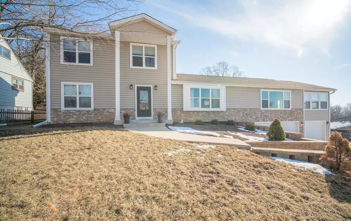 East Troy, WI 53120,N9172 Walnut STREET