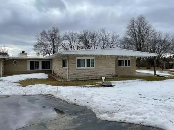 S91W13851 Boxhorn DRIVE, Muskego, WI 53150