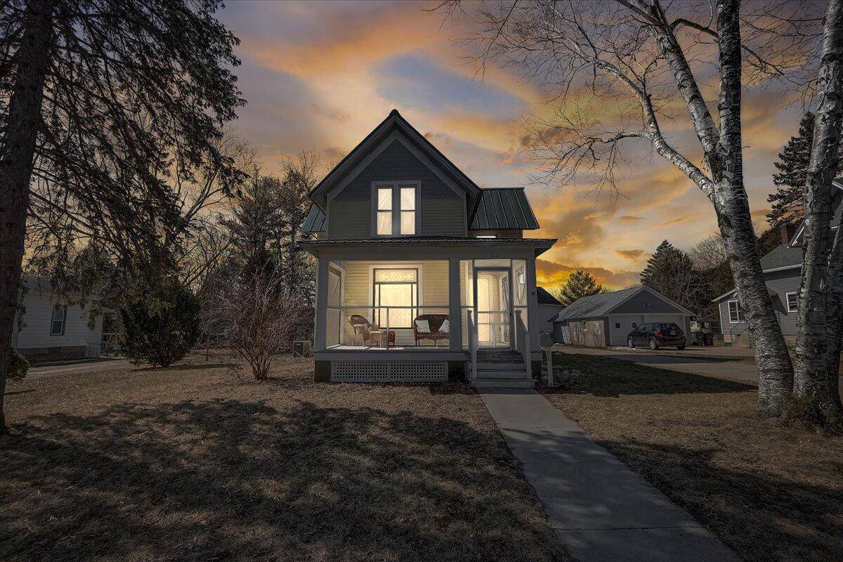322 E Washington St, Lake Mills, WI 53551
