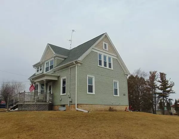 208 N Main St, Sheboygan Falls, WI 53085