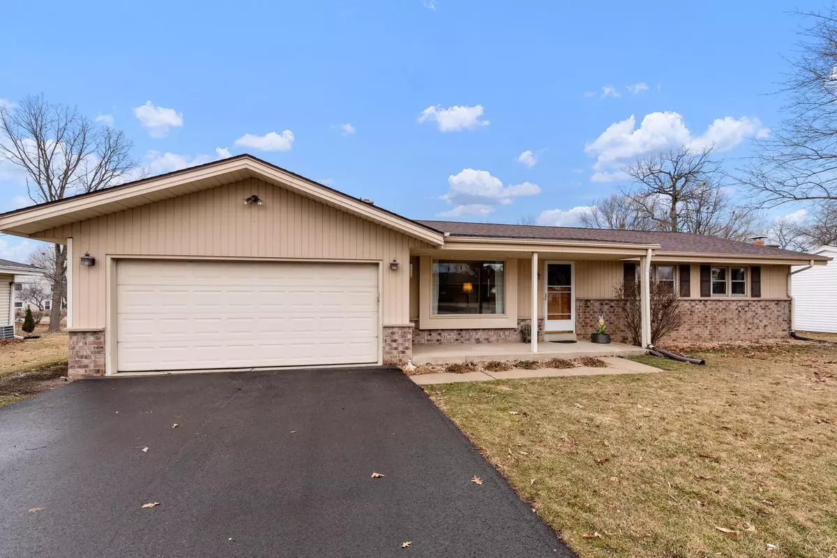 Muskego, WI 53150,S76W18564 Cook Dr