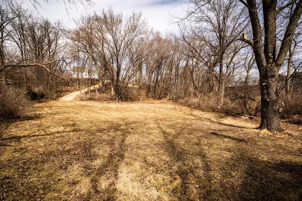 West Salem, WI 54669,N5295 Lake Rd