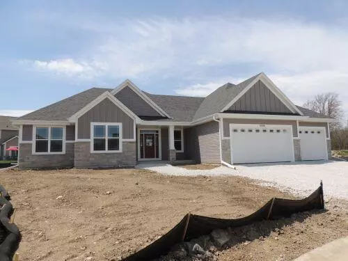 6989 Hearthstone COURT N, Lannon, WI 53046