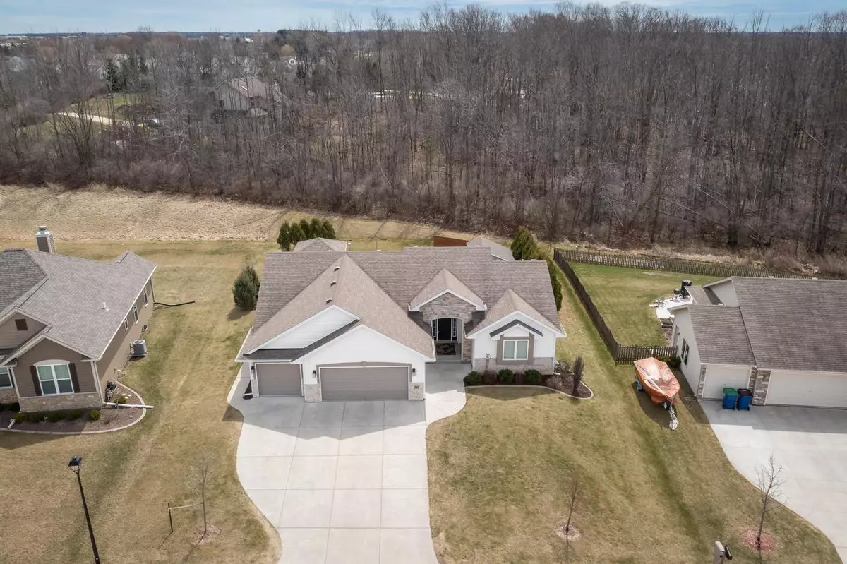 Fredonia, WI 53021,341 Deer Meadow Dr