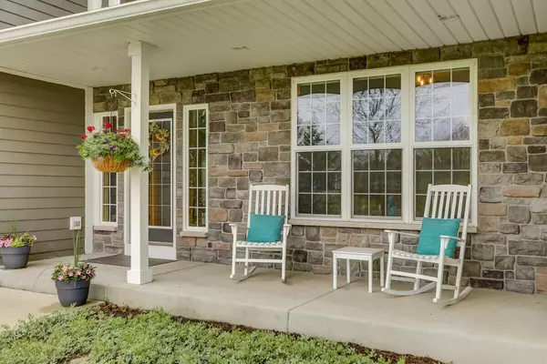 Summit, WI 53066,37943 Wildwood Ln