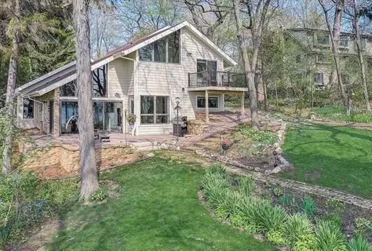 Lake Mills, WI 53551,N6498 Shorewood Hills ROAD