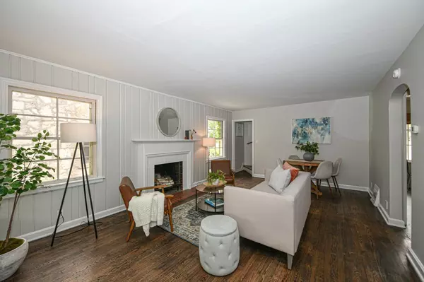 Whitefish Bay, WI 53217,824 E Hampton Rd