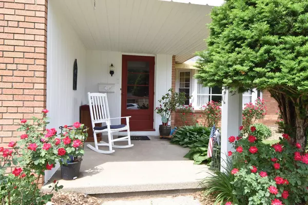 Delavan, WI 53115,582 Laurel Heights Dr