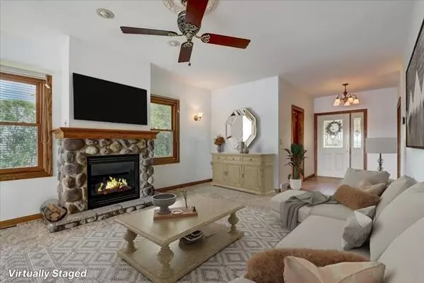 Muskego, WI 53150,W175S7115 Lake Dr