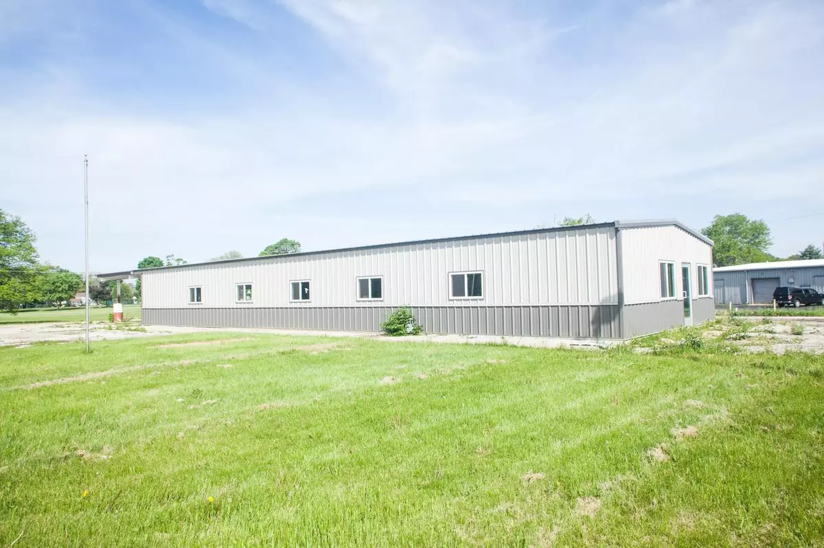 North Prairie, WI 53153,226 Industrial DRIVE