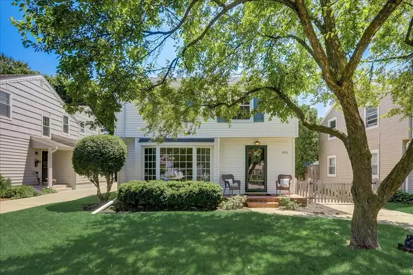 Whitefish Bay, WI 53217,4936 N Diversey Blvd