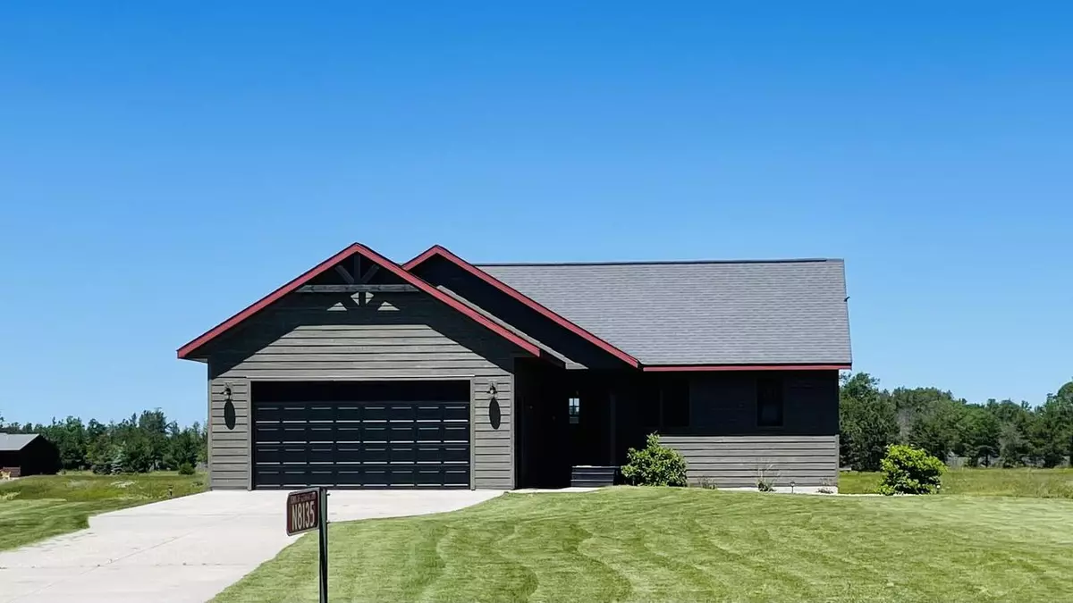 New Lisbon, WI 53950,N8135 Castaway Dr