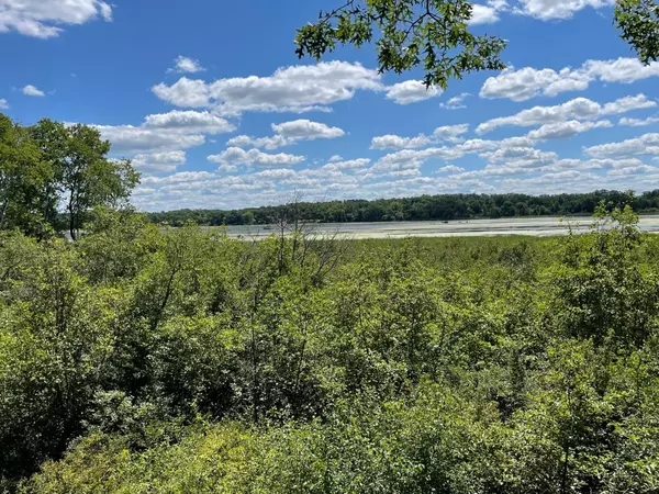 W6295 County Road D, Packwaukee, WI 53953