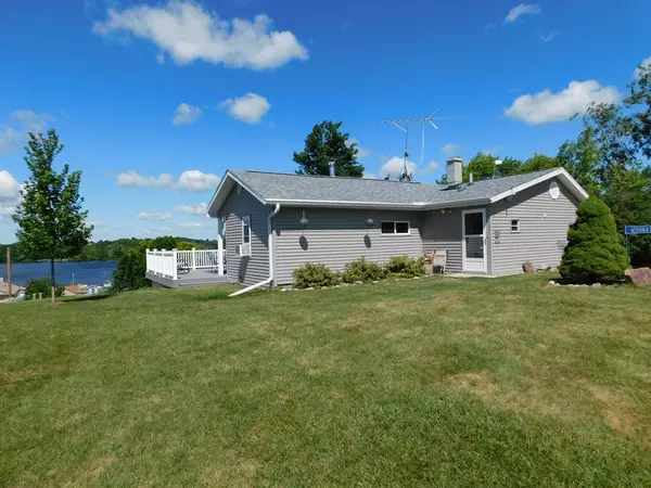 N3984 Pleasant View AVENUE, Cascade, WI 53011