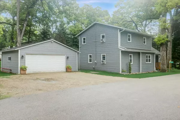 East Troy, WI 53120,W922 White Oak Dr