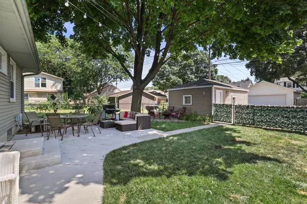 Whitefish Bay, WI 53217,5412 N Lydell AVENUE