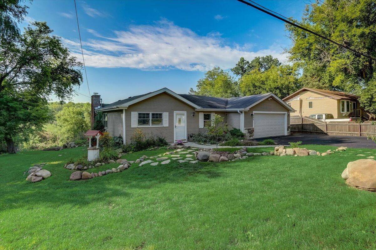 Genoa City, WI 53128,W305 Circle Dr