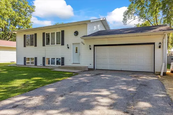 705 Sutter AVENUE, Delavan, WI 53115