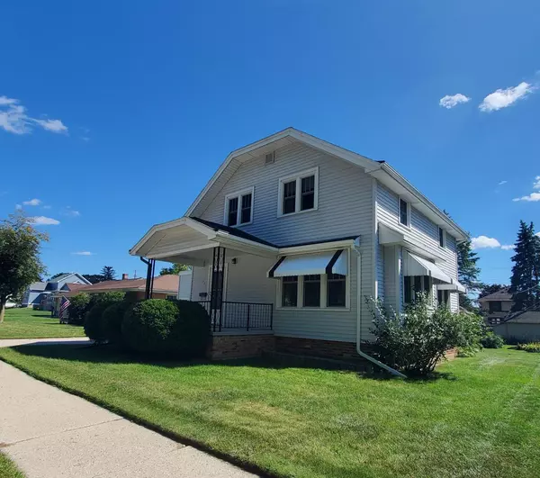 427 Fond Du Lac Ave, Sheboygan Falls, WI 53085