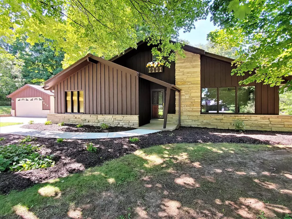 Colgate, WI 53017,627 Highland Dr