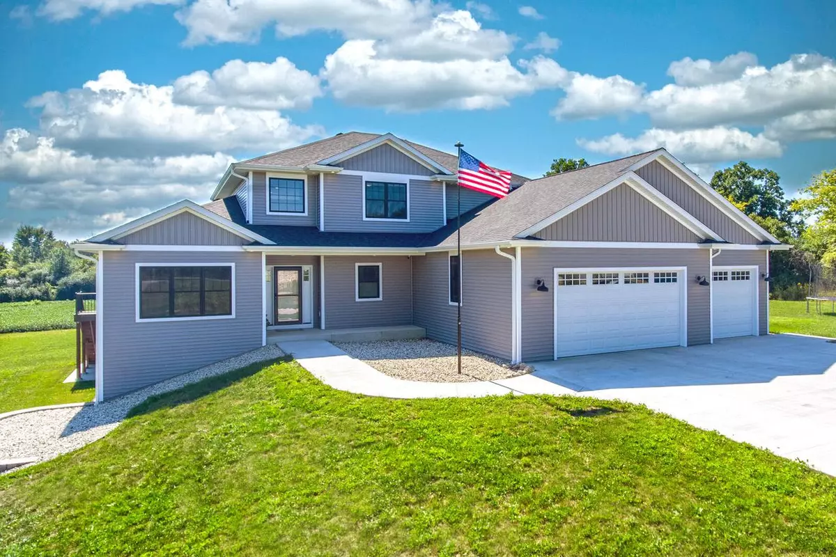 Muskego, WI 53150,23533 8 Mile Rd W