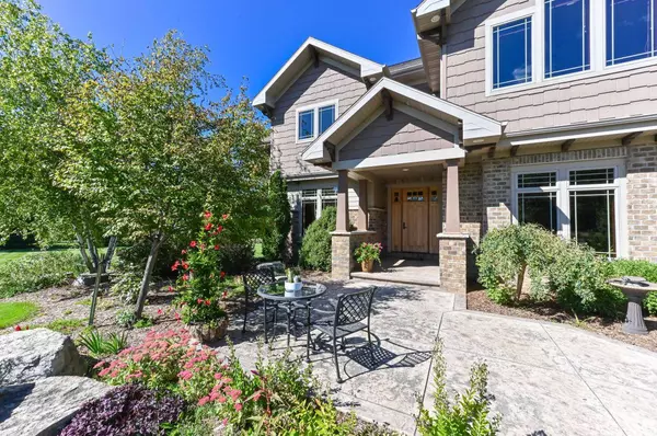 Dousman, WI 53118,S24W33452 Sutton Ridge COURT