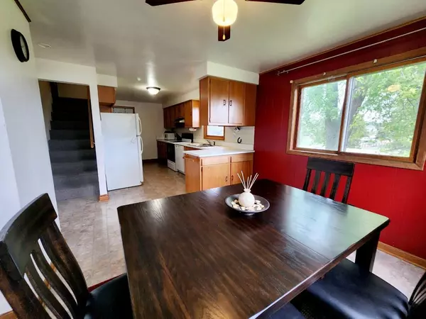 Cascade, WI 53011,203 Lake St