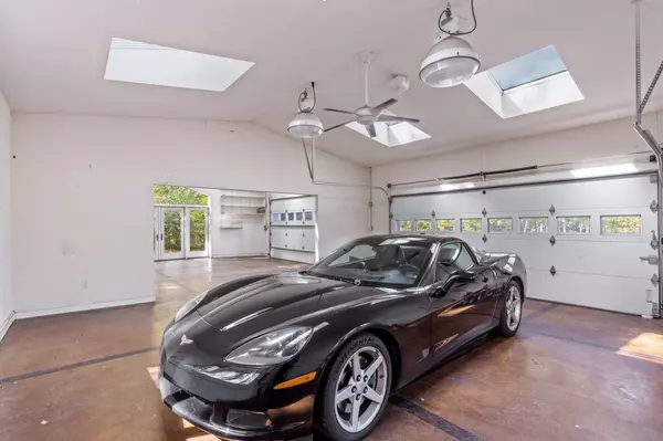 River Hills, WI 53217,8228 N Pelican LANE