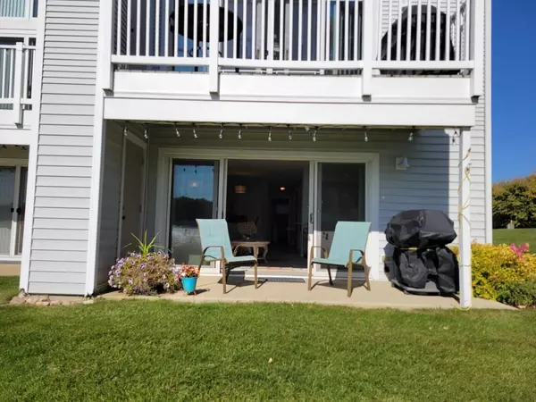 1401 S Delavan Club Dr, Delavan, WI 53115