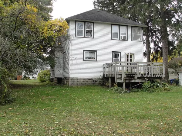 Viroqua, WI 54665,324 W Maple St