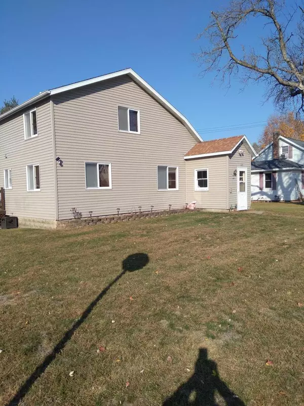 Blair, WI 54616,220 S Knutson St