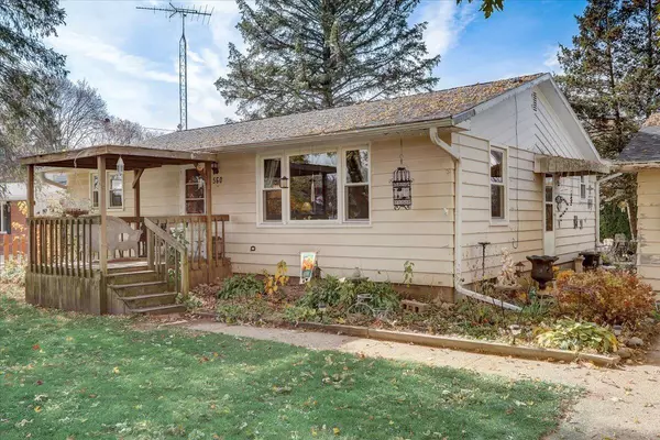 Delavan, WI 53115,560 Alder Ave