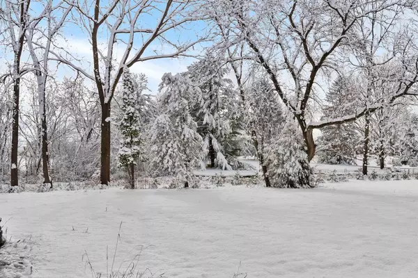 2941 Willow Creek Rd, Colgate, WI 53017