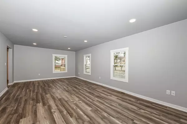 Delavan, WI 53115,129 S Third STREET