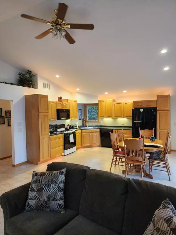 Montello, WI 53949,W2632 Fox LN