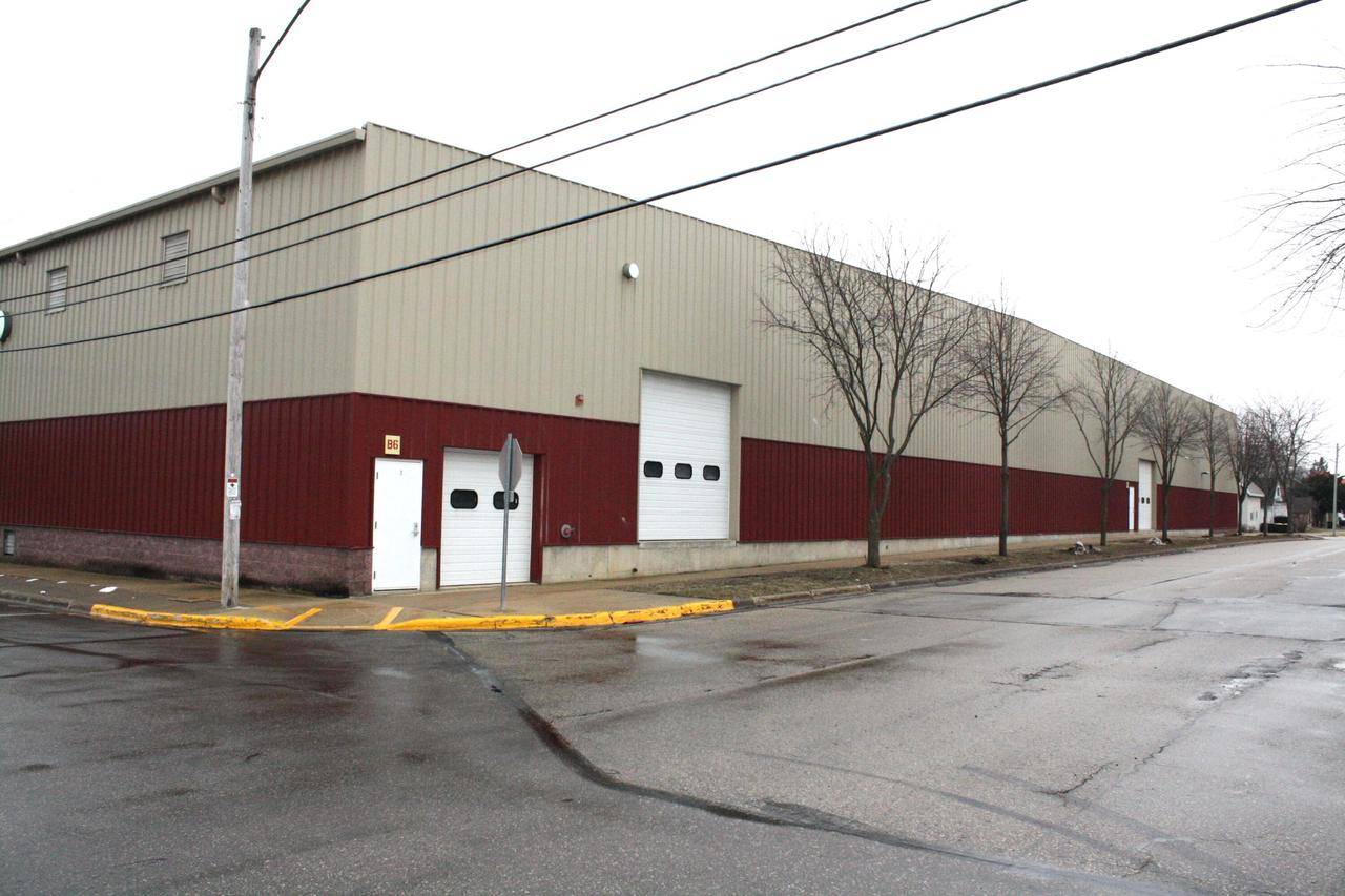 114 W Juneau STREET, Tomah, WI 54660