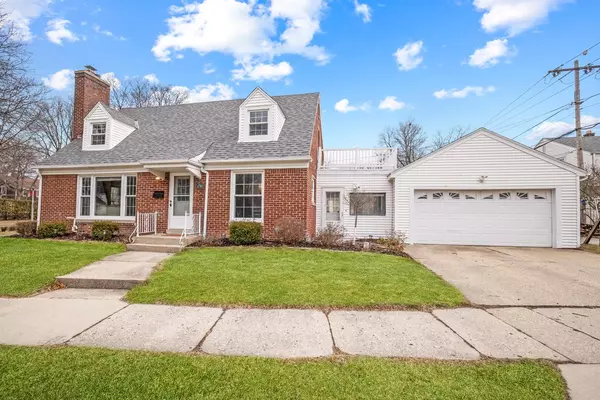 Whitefish Bay, WI 53211,4790 N Sheffield AVE