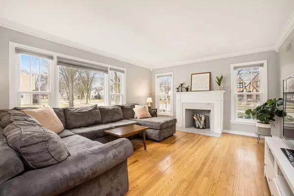 Whitefish Bay, WI 53211,4790 N Sheffield AVE