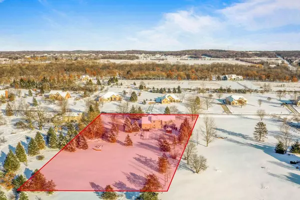 Eagle, WI 53119,W344S8945 Whitetail DRIVE