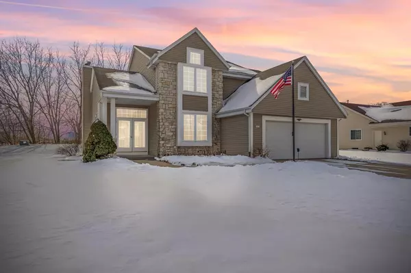 Franklin, WI 53132,7731 W Briarwood DRIVE