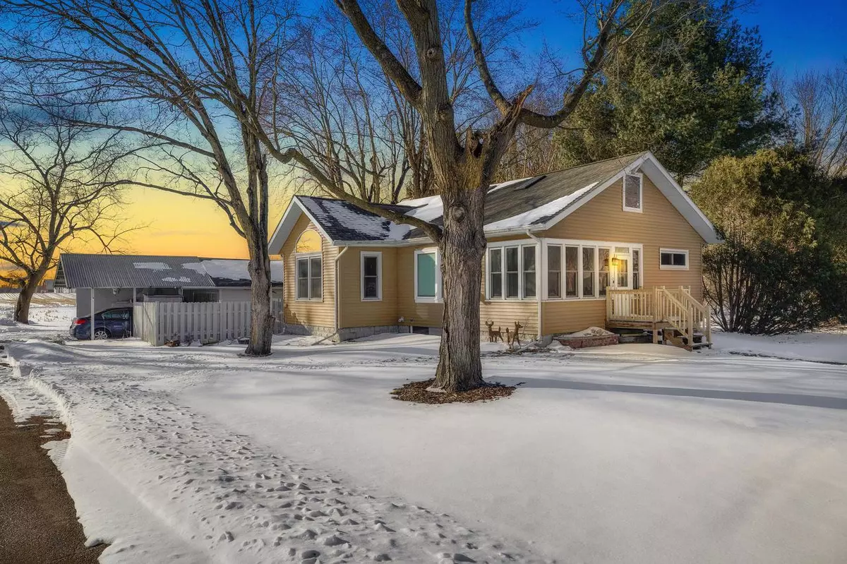 Rockland, WI 54653,200 Oak ST N