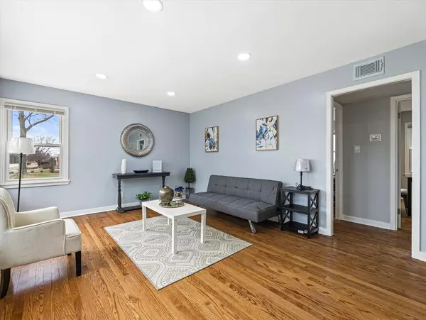 Whitefish Bay, WI 53217,130 W Lexington BOULEVARD