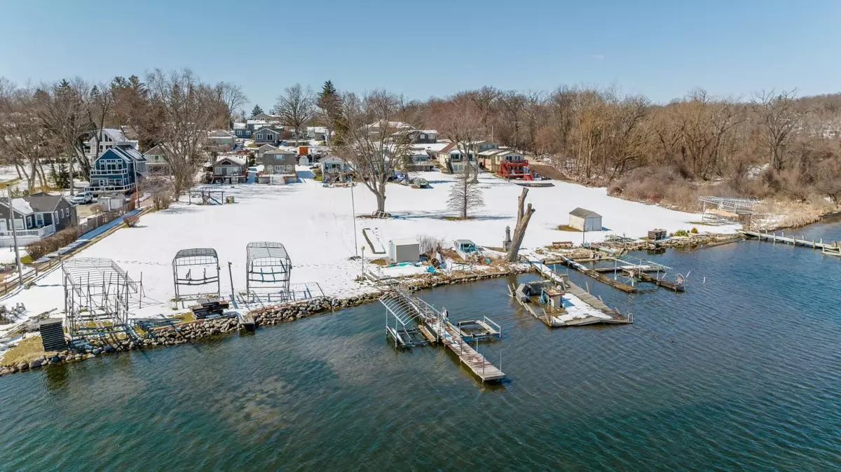 Delavan, WI 53115,3908 Country Lane DRIVE