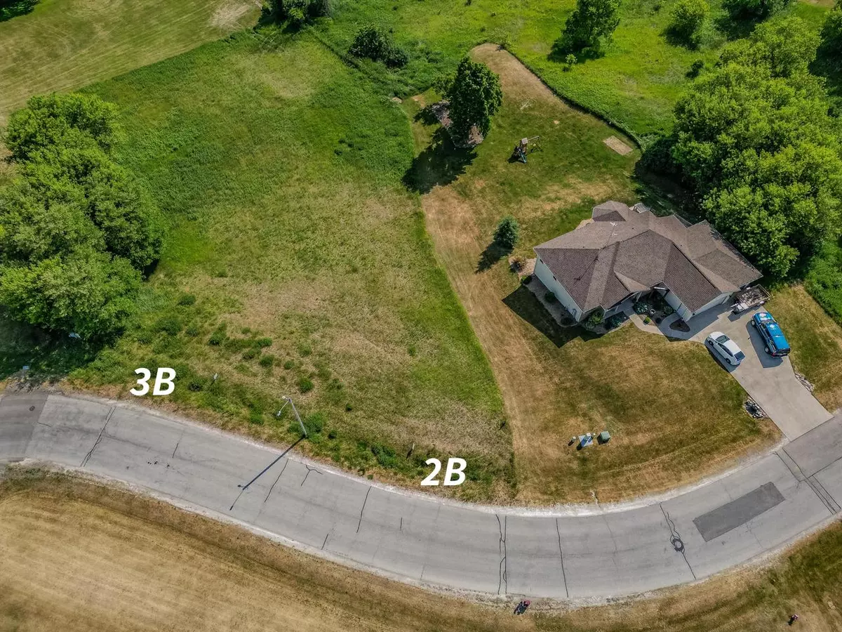 Saint Cloud, WI 53079,Lt3B CEDAR VIEW DRIVE